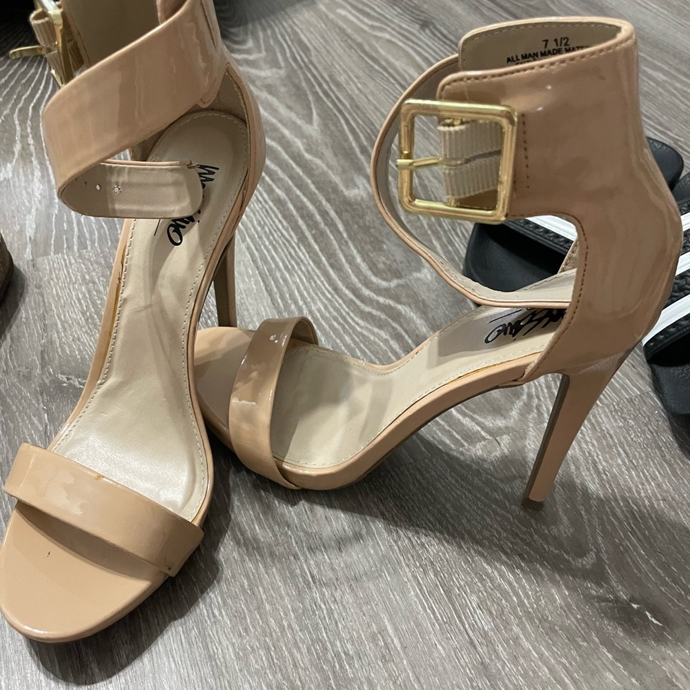 Mossimo Supply Co. Tan Heels with Stiletto Heel and Ankle Strap